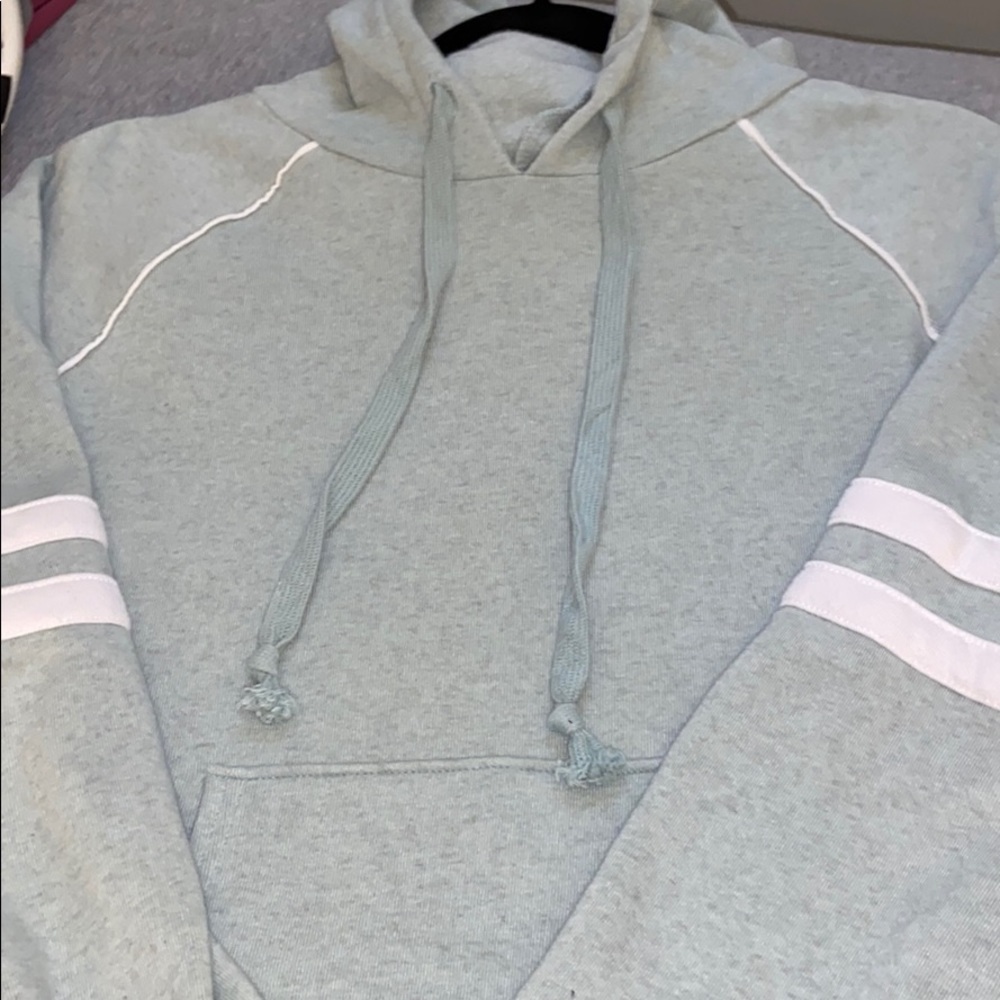 American Eagle minty grey hoodie